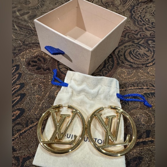 Louis Vuitton Gold Logo Earrings -Louise - Picture 7 of 9